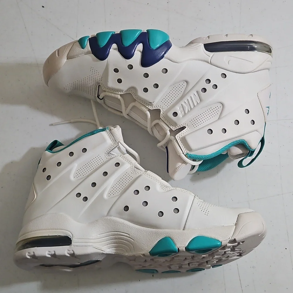 Nike Air Max Barkley Hyperfuse White Blue Teal Size 9 NEVER WORN-no Box - Picture 4 of 7